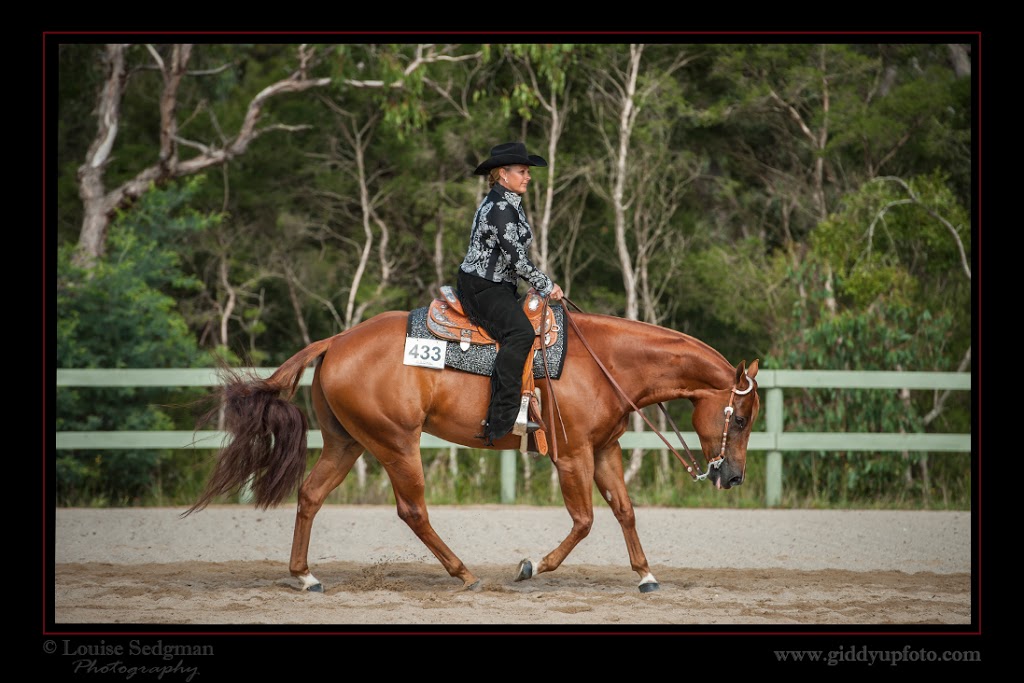 Louise Sedgman Photography | 51 Wellwood Rd, Drouin VIC 3818, Australia | Phone: 0412 942 897