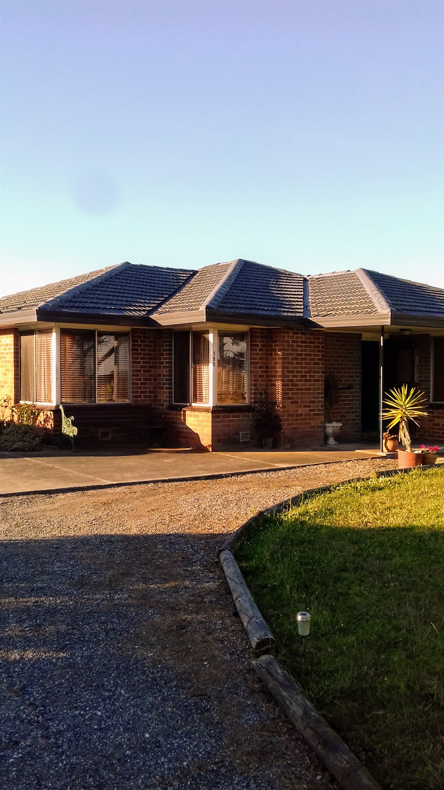 Yanakie Holiday House | lodging | 195 Paterson Rd, Yanakie VIC 3960, Australia | 0413810700 OR +61 413 810 700