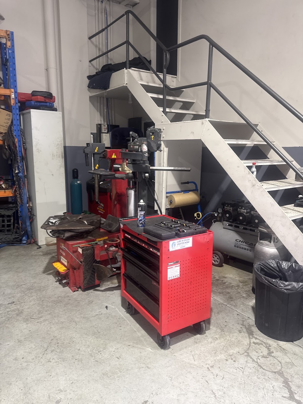 MLI AUTOMOTIVE | Unit 15/10-16 Sturt St, Smithfield NSW 2164, Australia | Phone: 0404 978 239