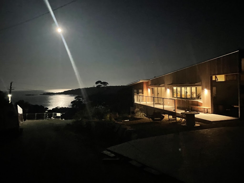 Seaside Soak & Sauna | 21 Treloggen Dr, Binalong Bay TAS 7216, Australia | Phone: 0417 789 650