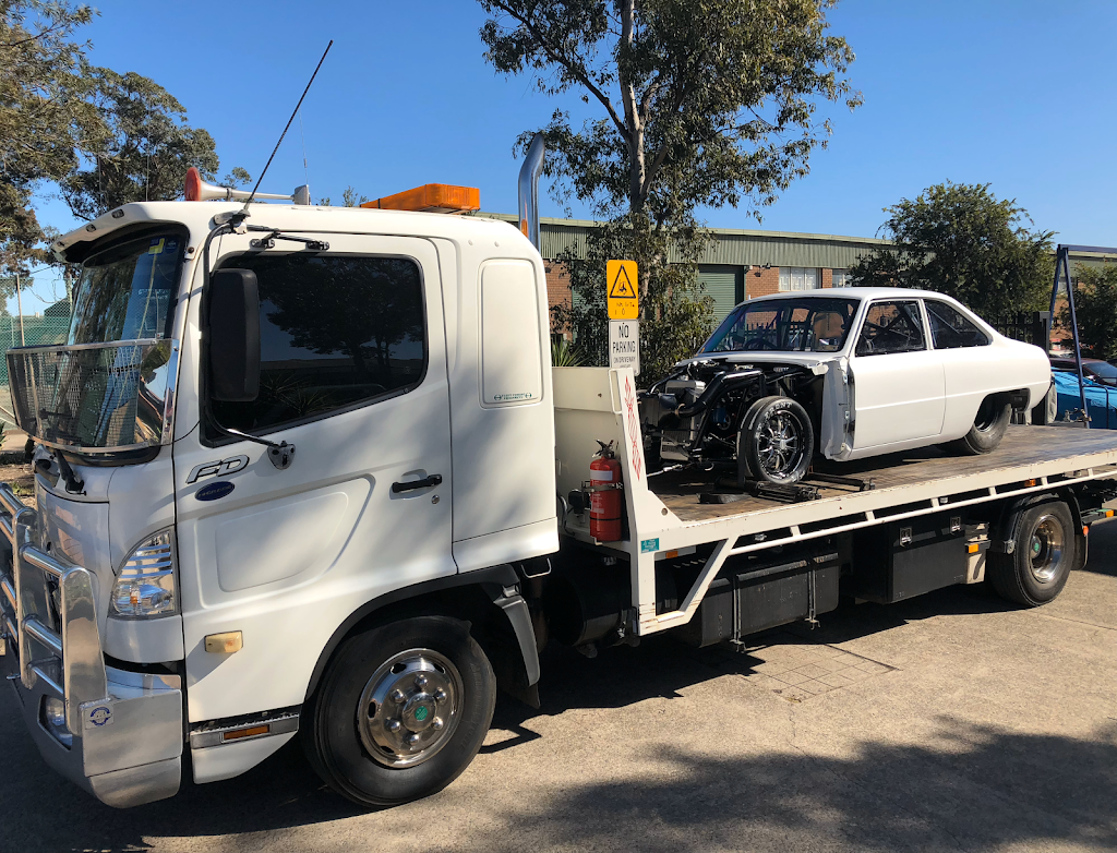 Moorebank towing service | Yulong Cl, Moorebank NSW 2170, Australia | Phone: (02) 9821 2999