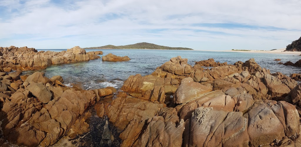 Box Beach | park | Shoal Bay NSW 2315, Australia