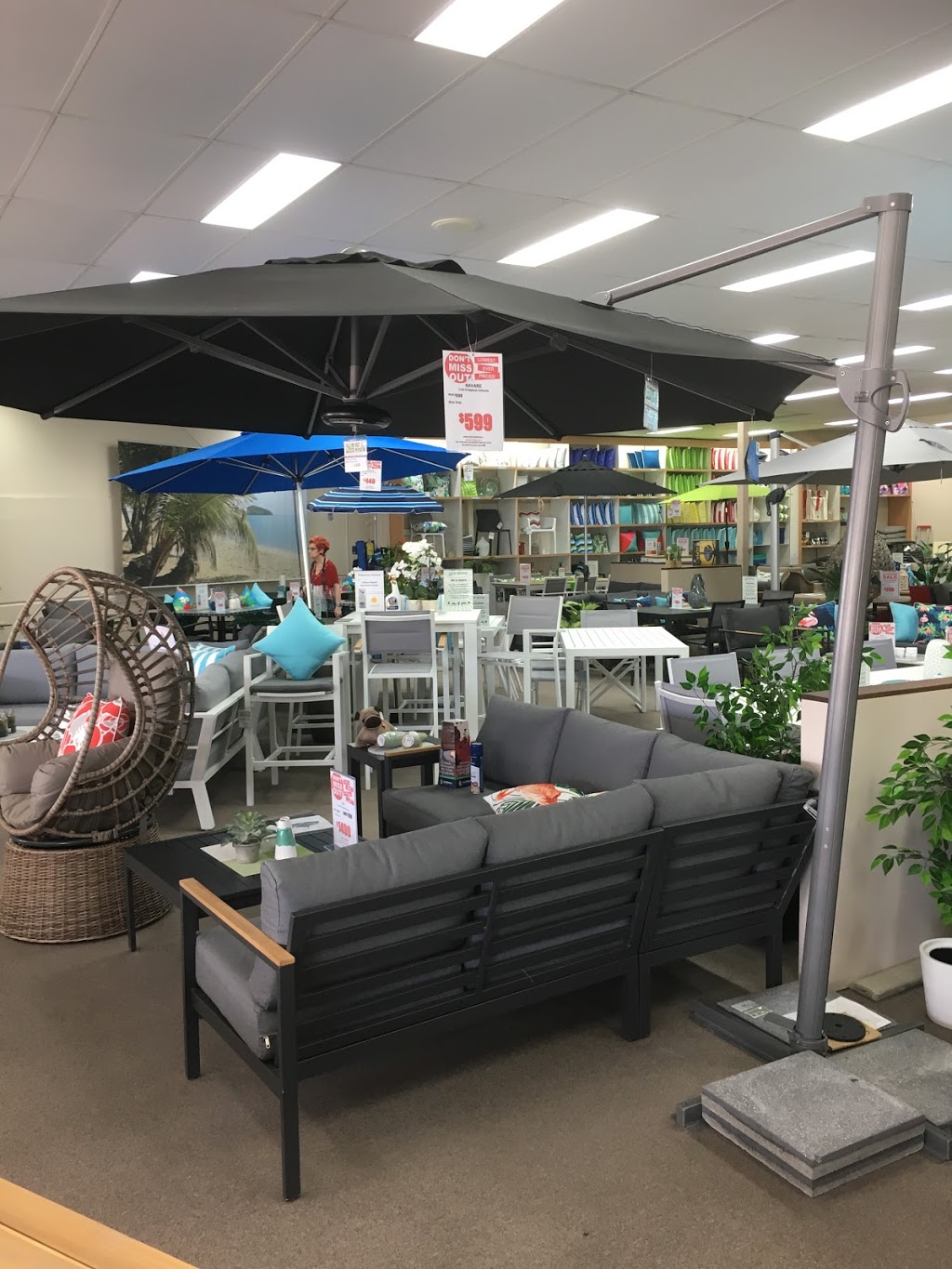 Out On The Patio | furniture store | Homemaker City Corner Gympie Rd and, 815, Zillmere Rd, Aspley QLD 4034, Australia | 0732638666 OR +61 7 3263 8666