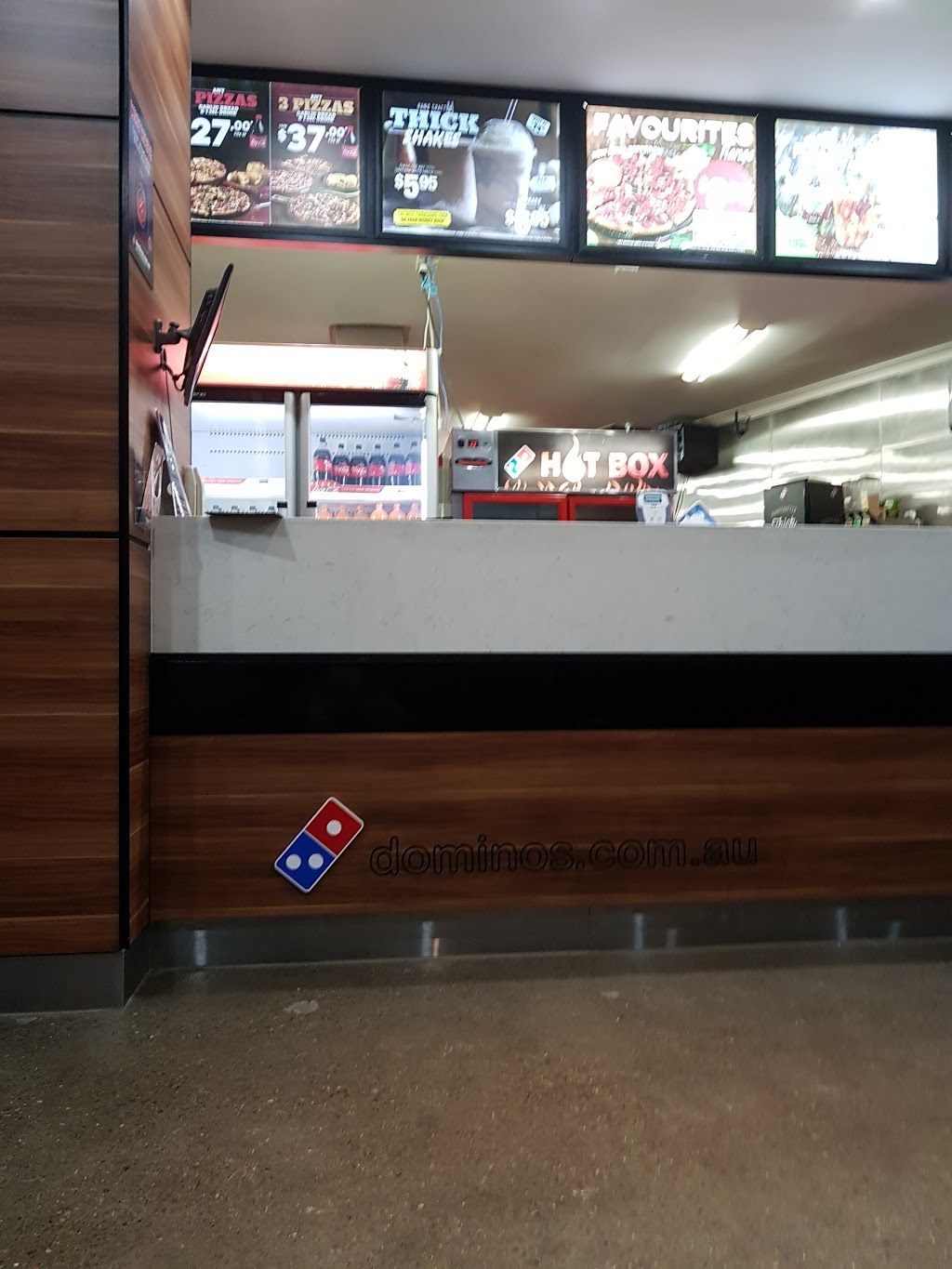 Dominos Pizza Raymond Terrace | meal takeaway | Lakeside Shopping Village, 2 Benjamin Lee Dr, Raymond Terrace NSW 2324, Australia | 0249833320 OR +61 2 4983 3320