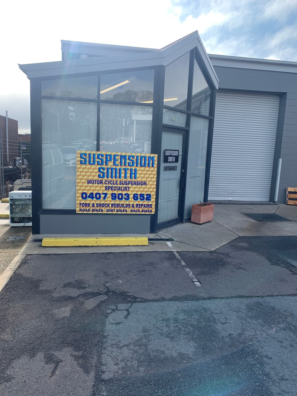 Suspensionsmith | car repair | Unit 1 of, 100 Maryborough St, Fyshwick ACT 2609, Australia | 0407903652 OR +61 407 903 652