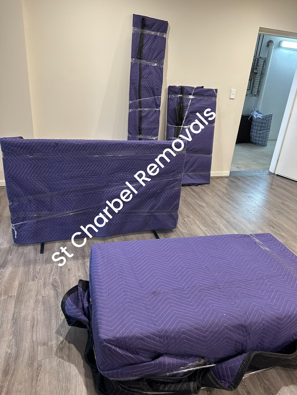 St Charbel Removals / Local & Interstate / fairfield | 6 Waverley St, Fairfield West NSW 2177, Australia | Phone: 0404 115 560