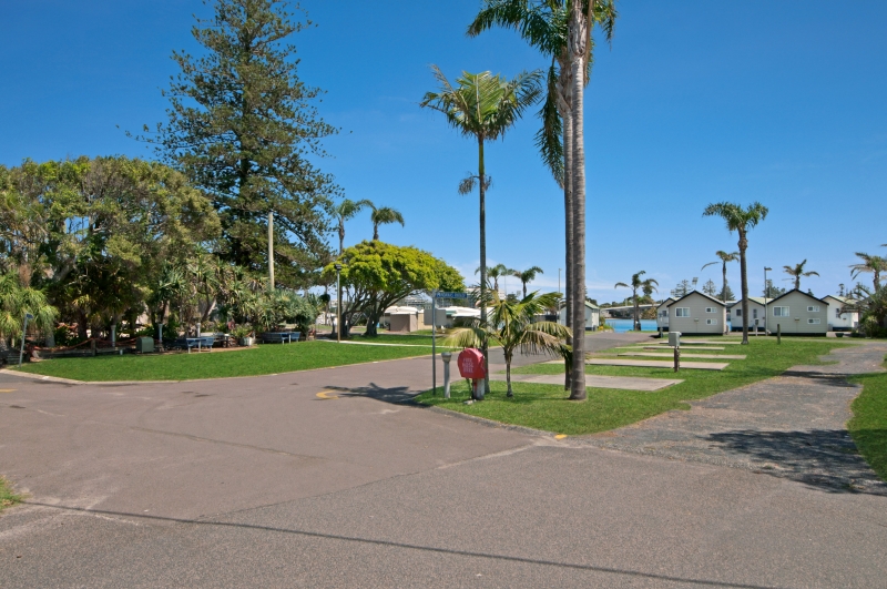 Dunleith Tourist Park | 2 Hutton Rd, The Entrance NSW 2261, Australia | Phone: (02) 4332 2172