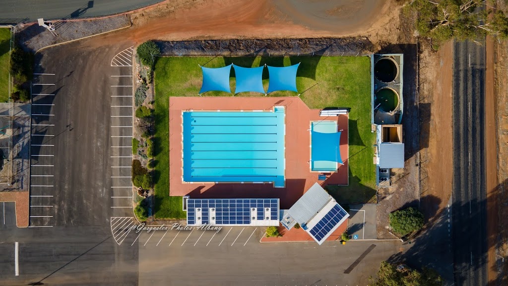 Williams Swimming Pool |  | Pinjarra-Williams Rd, Williams WA 6391, Australia | 0898851096 OR +61 8 9885 1096