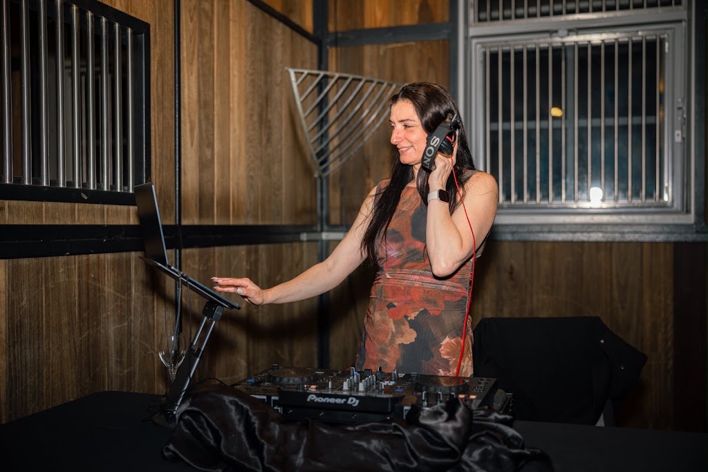 Dj JazzyKappa | 7 McPherson Pl, Illawong NSW 2234, Australia | Phone: 0400 012 444