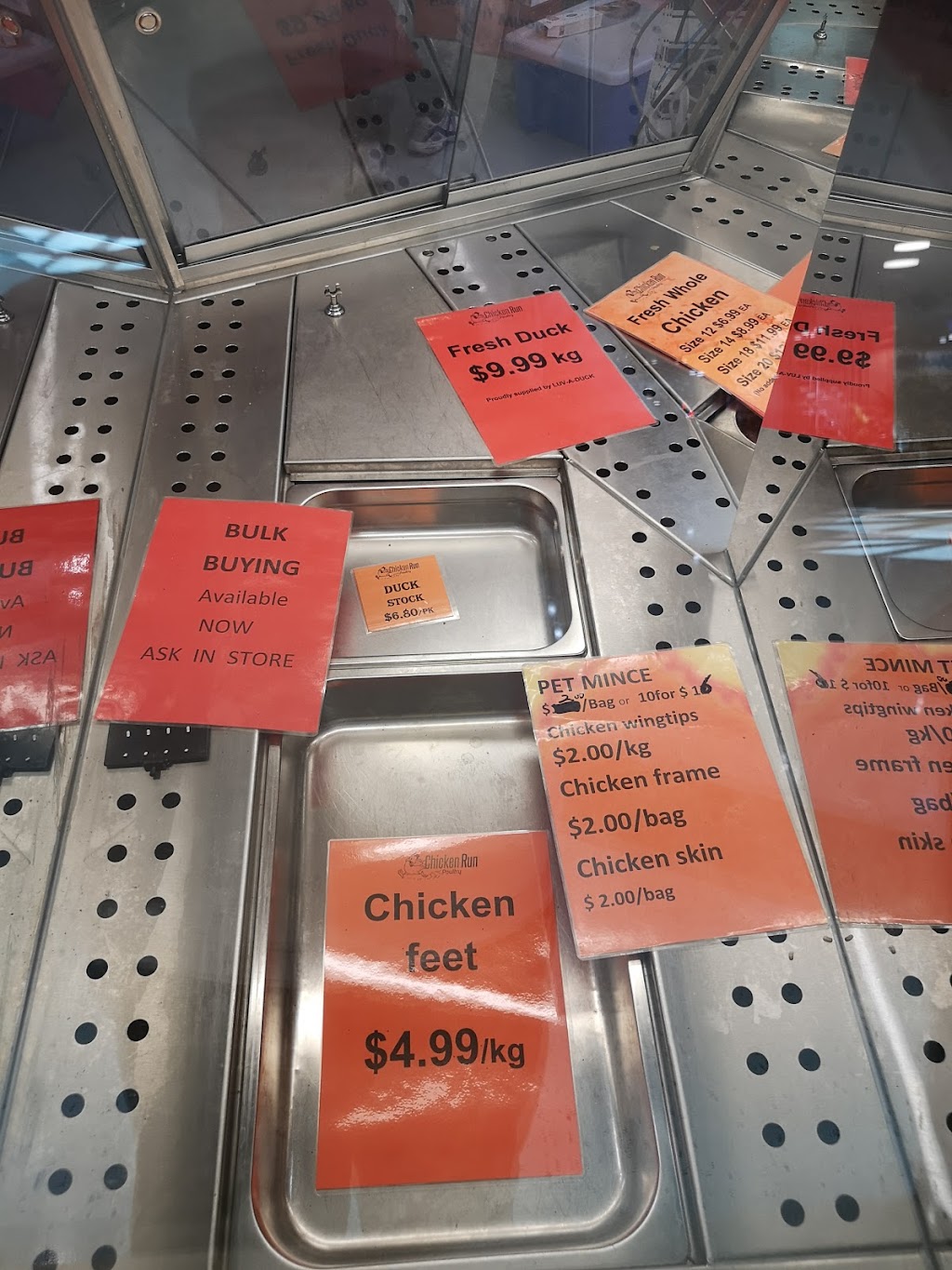 Chicken Run Poultry | food | Runaway shopping centre, Runaway Bay QLD 4216, Australia | 0756793556 OR +61 7 5679 3556