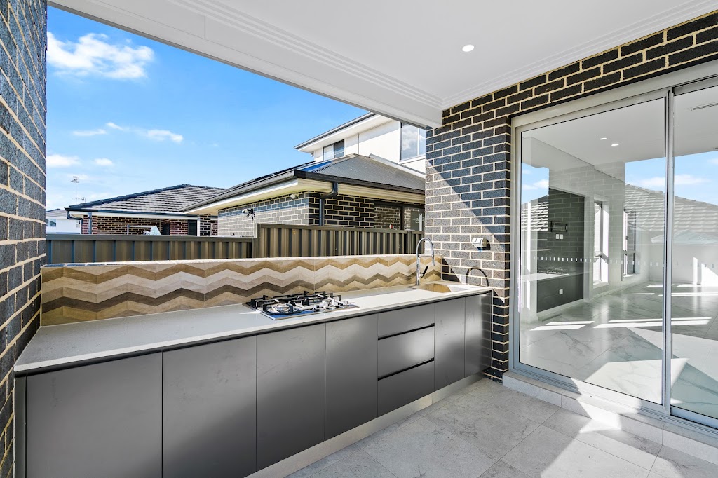 Urbane Designer Homes | 61 Foxall Rd, Kellyville NSW 2155, Australia | Phone: 0413 680 263