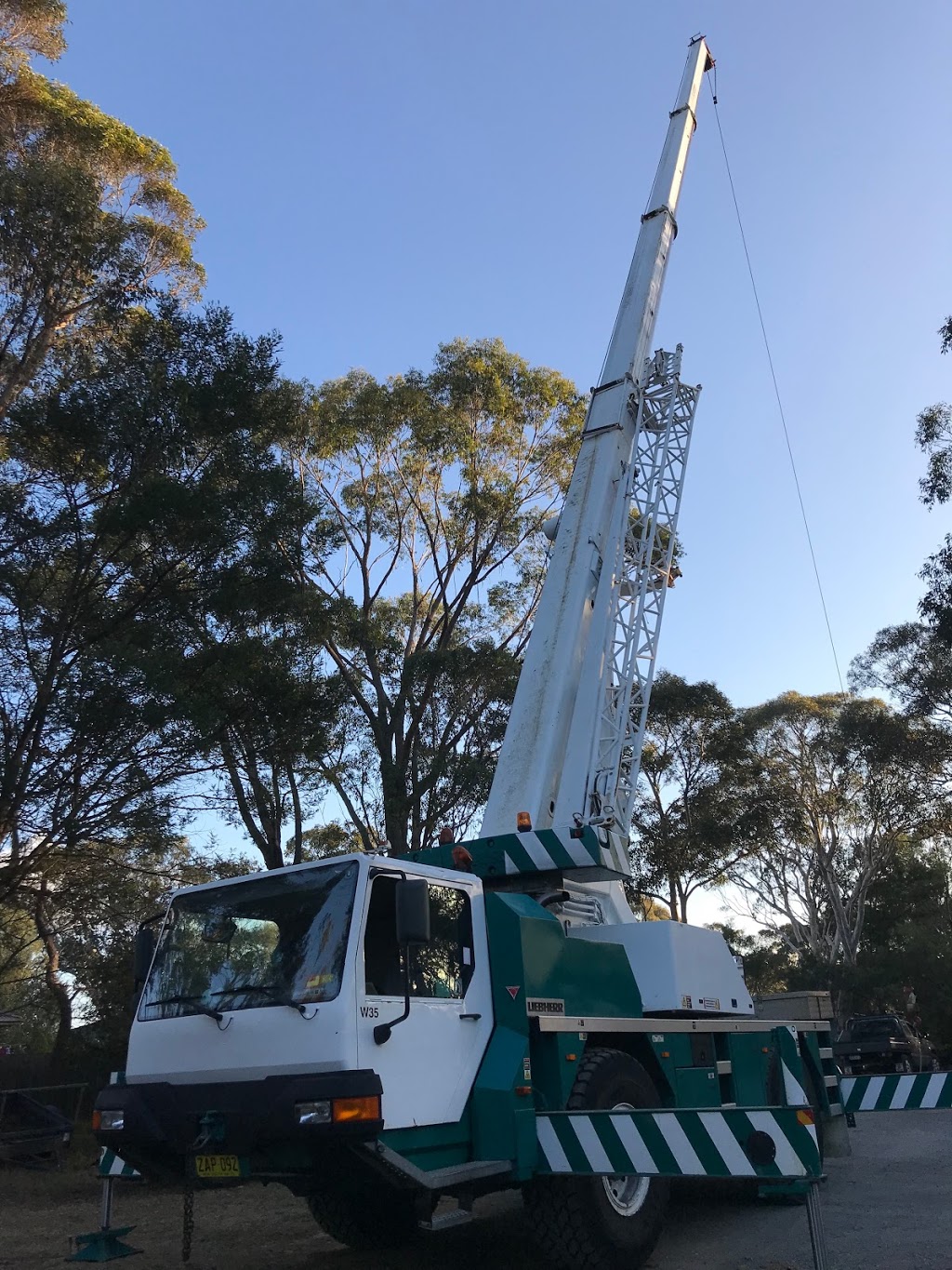 Heartwood Cranes | 66 Sunset Point Dr, Mittagong NSW 2575, Australia | Phone: 0429 112 999