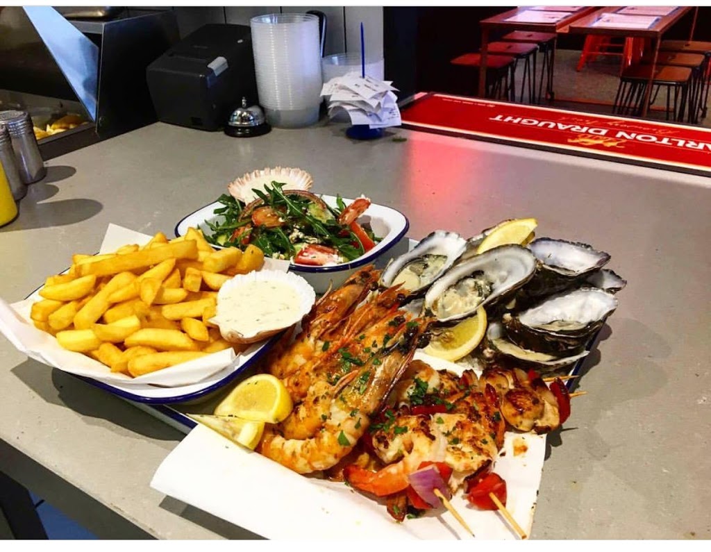 Fish Buoys | meal takeaway | 214 Aqueduct Rd, St Helena VIC 3088, Australia | 0394383782 OR +61 3 9438 3782