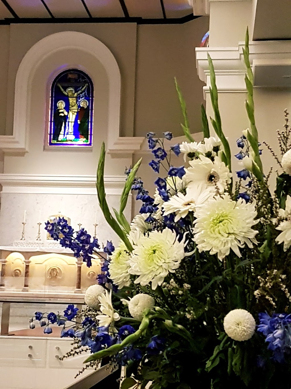 St Peter and Pauls Catholic Church, Balmoral | 25 Main Ave, Balmoral QLD 4171, Australia | Phone: (07) 3399 2386