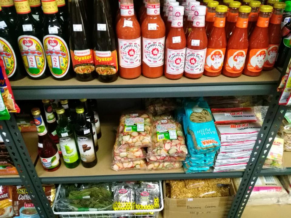 Liliks Indonesia And Asian Grocery | store | 1/261 Victoria Ave, Redcliffe QLD 4020, Australia | 0734191375 OR +61 7 3419 1375