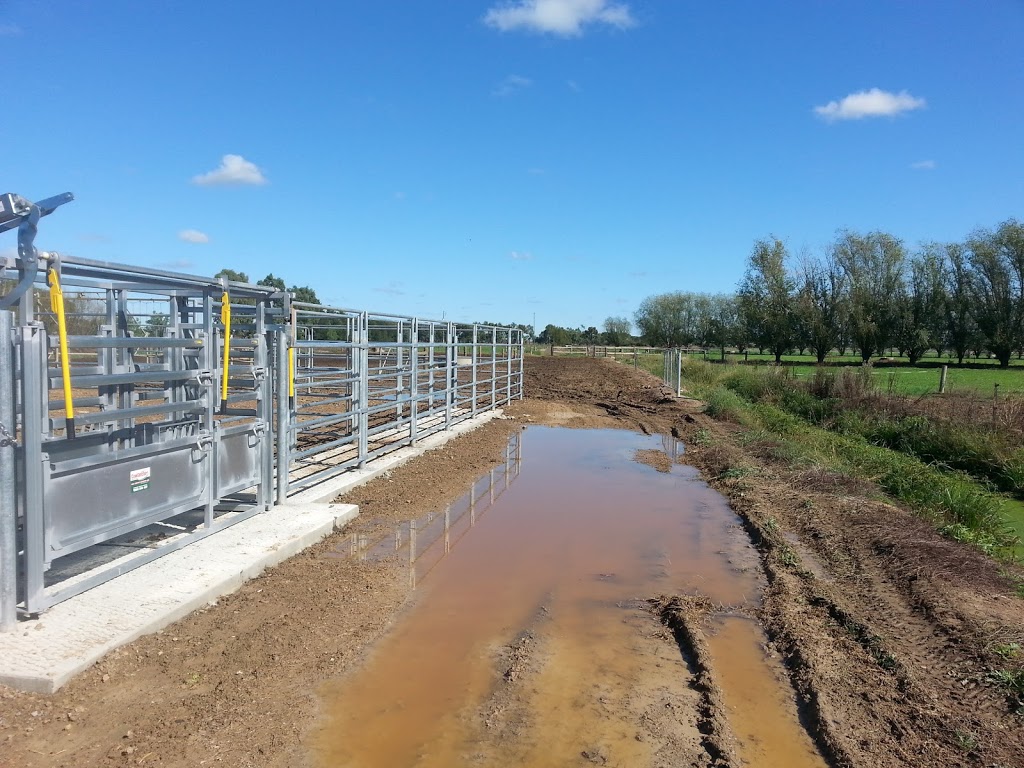 Affordable Gates and Hay Feeders | 17 Lyons Rd, Cohuna VIC 3568, Australia | Phone: 0437 796 990