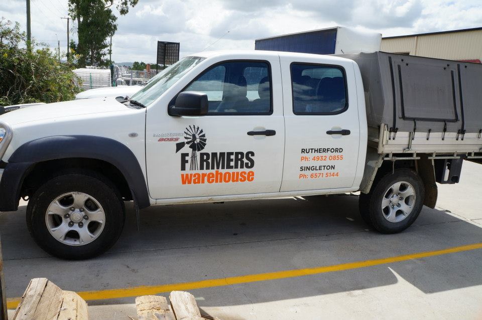 Farmers Warehouse - Rutherford | store | 5 Kyle St, Rutherford NSW 2320, Australia | 0249320855 OR +61 2 4932 0855