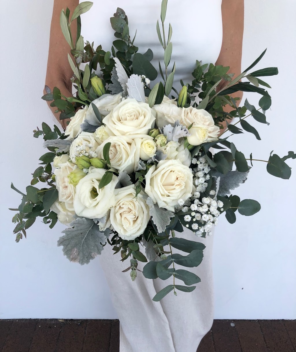 Tugun Village Florist | florist | 476 Golden Four Dr, Tugun QLD 4224, Australia | 0755981311 OR +61 7 5598 1311