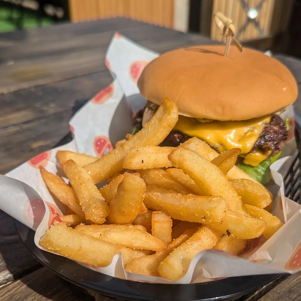 BARRYS - Juice Cafe + Burger Bar | 6 Bridge Rd, Barwon Heads VIC 3227, Australia | Phone: 0455 297 751