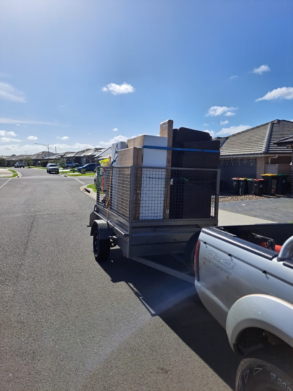 K & M Relocations & Cleaning | 104 Trobriand Cres, Glenfield NSW 2167, Australia | Phone: 0411 314 740