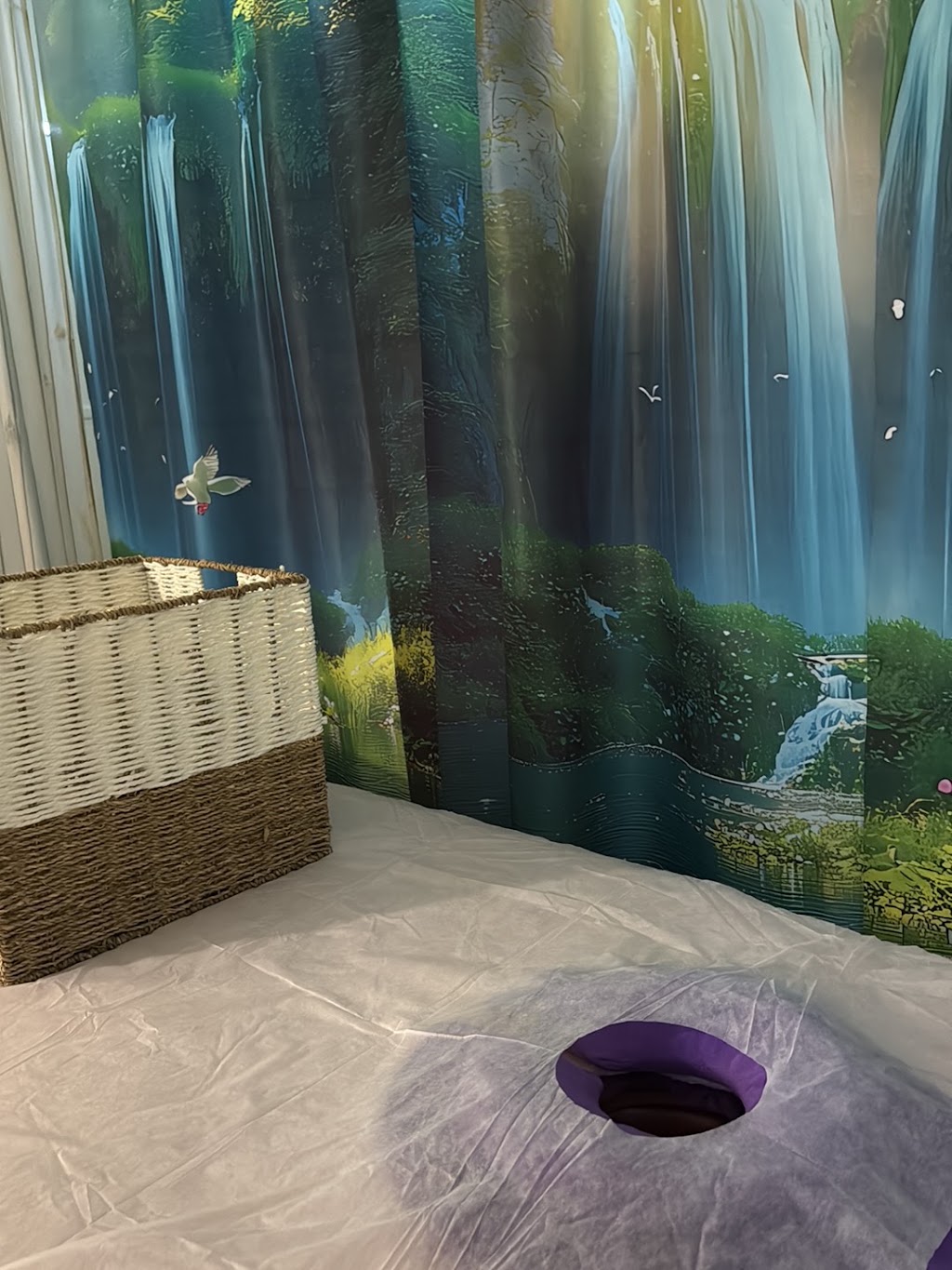 Rose Blissful Massage Shop | 60 Peg Leg Rd, Eaglehawk VIC 3556, Australia | Phone: 0401 263 107