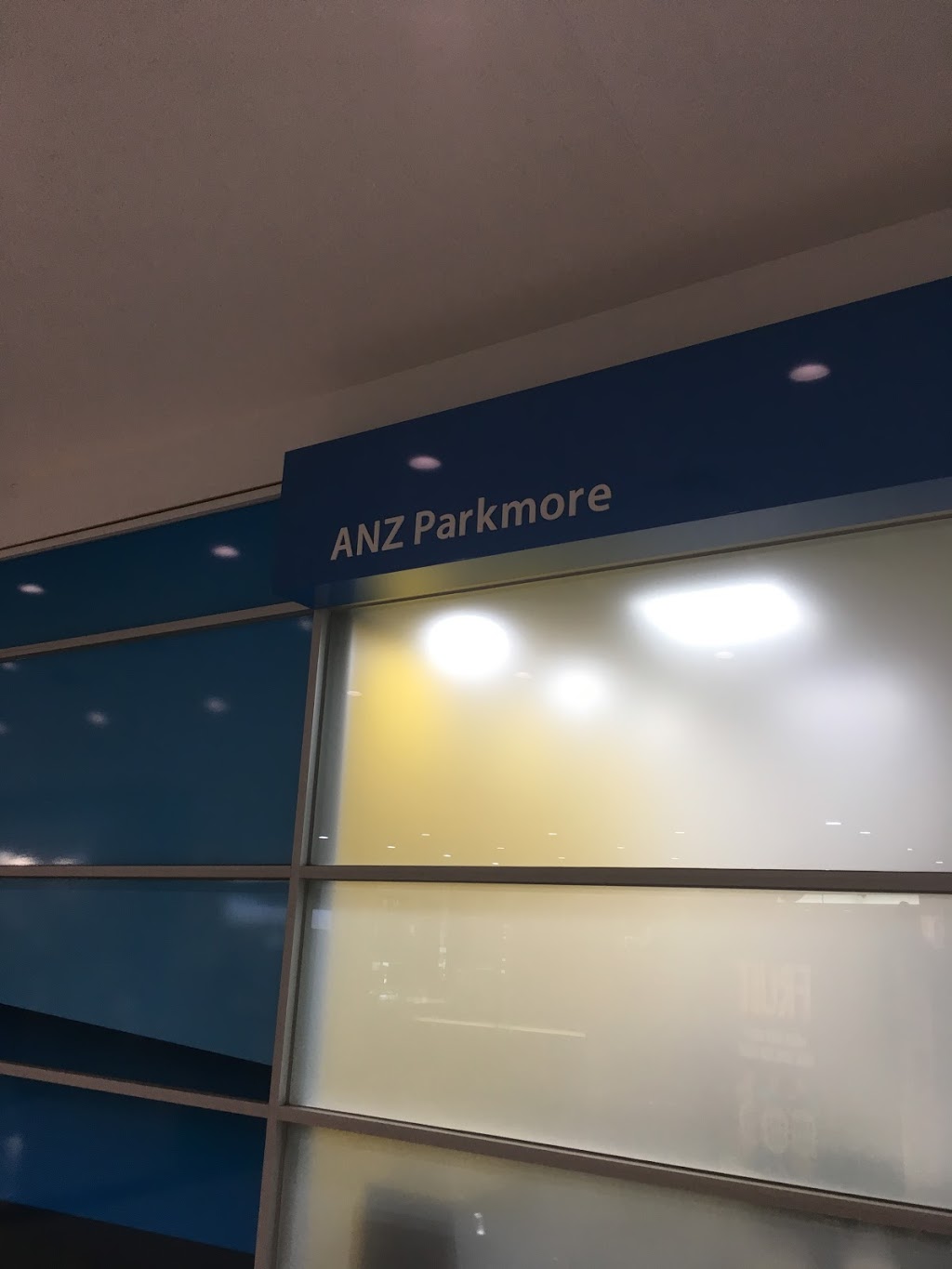 ANZ Branch Parkmore | bank | Shop P02/317 Cheltenham Rd, Keysborough VIC 3173, Australia | 131314 OR +61 131314
