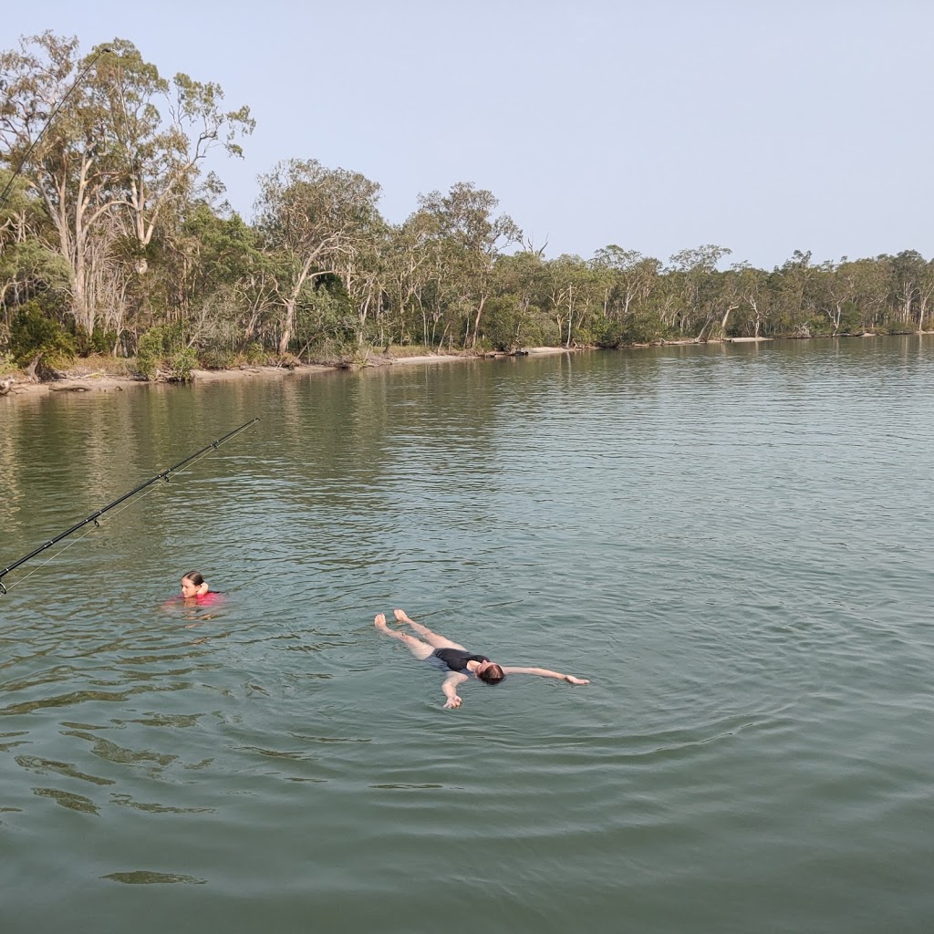 Noosa River Houseboats | 9 Cardell Road, Tewantin QLD 4565, Australia | Phone: 1300 853 787