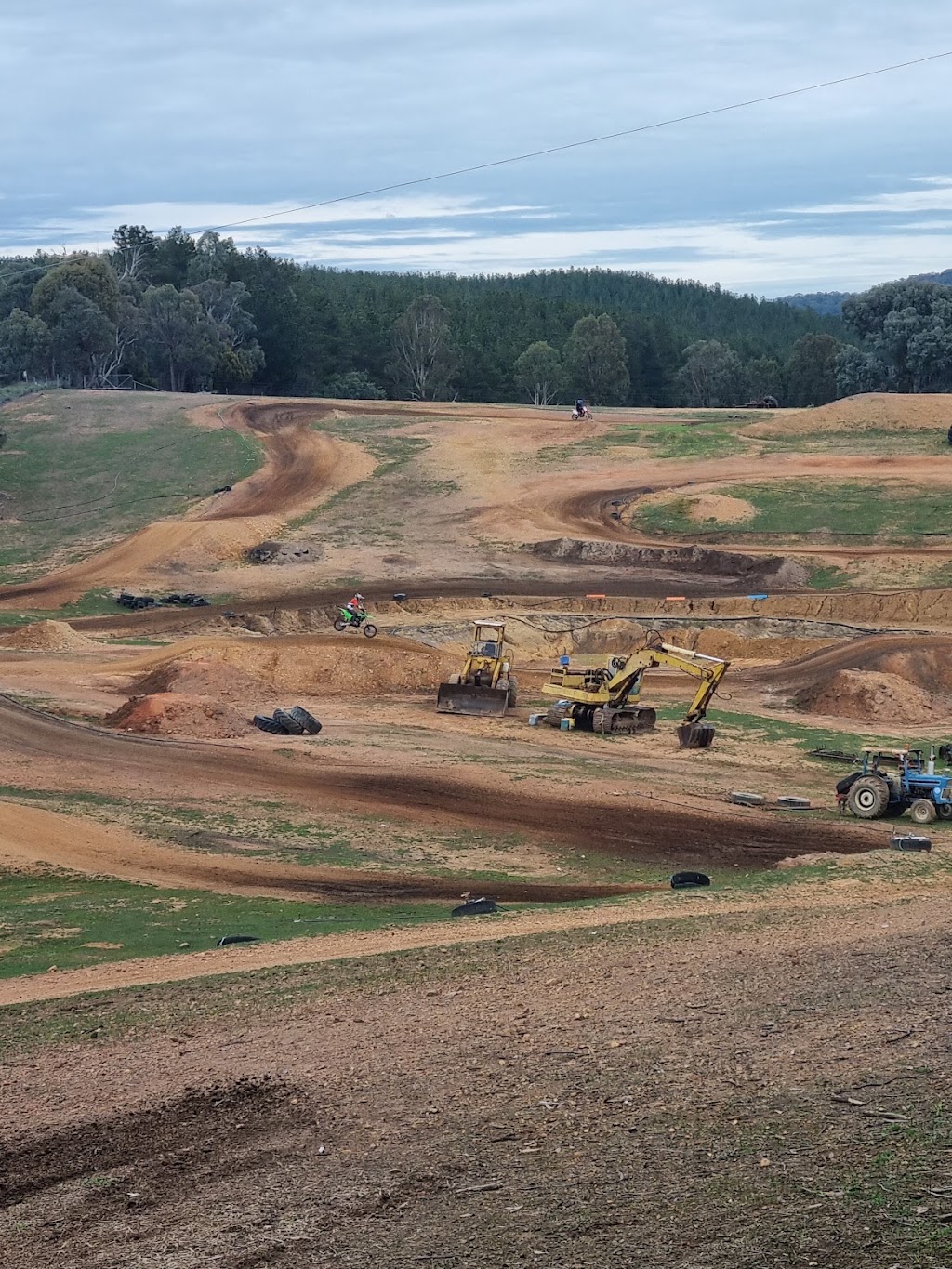 Austies Speedway | 3717 Jingellic Rd, Tumbarumba NSW 2653, Australia | Phone: 0407 217 888