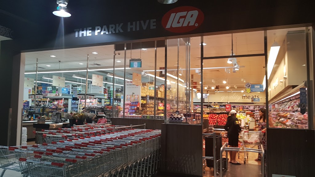 The Park Hive IGA | store | 1/1 Macquarie Blvd, Hammond Park WA 6164, Australia | 0894991024 OR +61 8 9499 1024