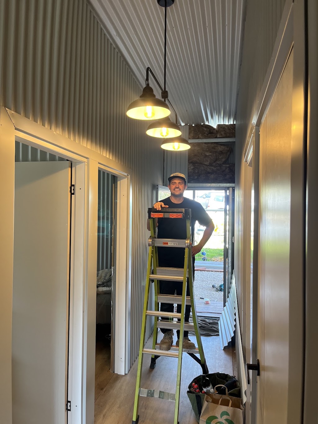 Ampx Electrical Services | 4 Talia Cl, Kingswood NSW 2747, Australia | Phone: 0408 863 844