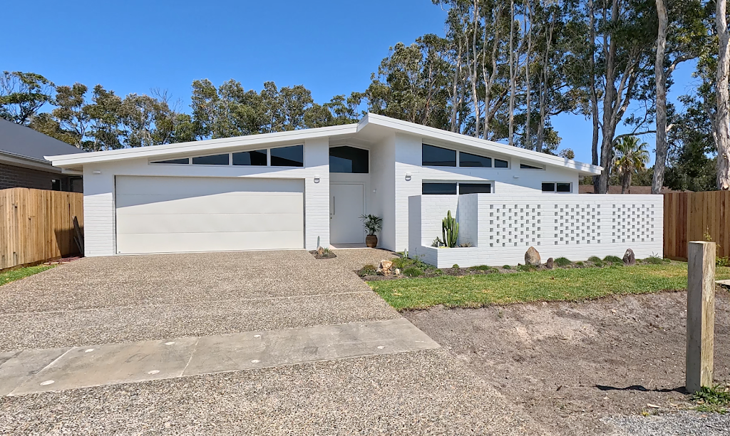 Denning Constructions | Boomerang Dr, Boomerang Beach NSW 2428, Australia | Phone: 0429 549 206