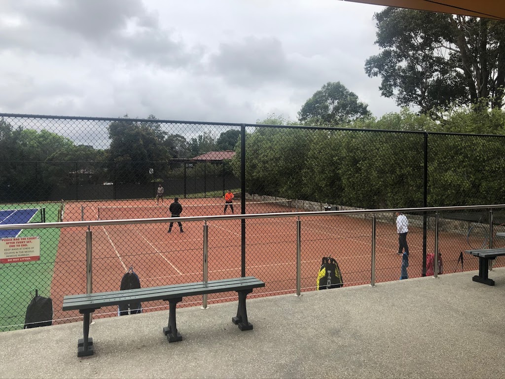 Endeavour Hills Tennis Club | 2 Sydney Parkinson Ave, Endeavour Hills VIC 3802, Australia | Phone: 0419 105 746