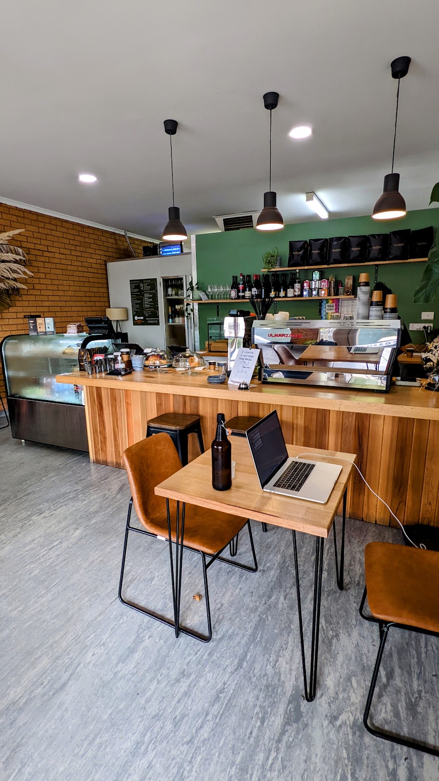 Fossils Espresso | cafe | 23 Grant St, Bacchus Marsh VIC 3340, Australia | 0353673469 OR +61 3 5367 3469