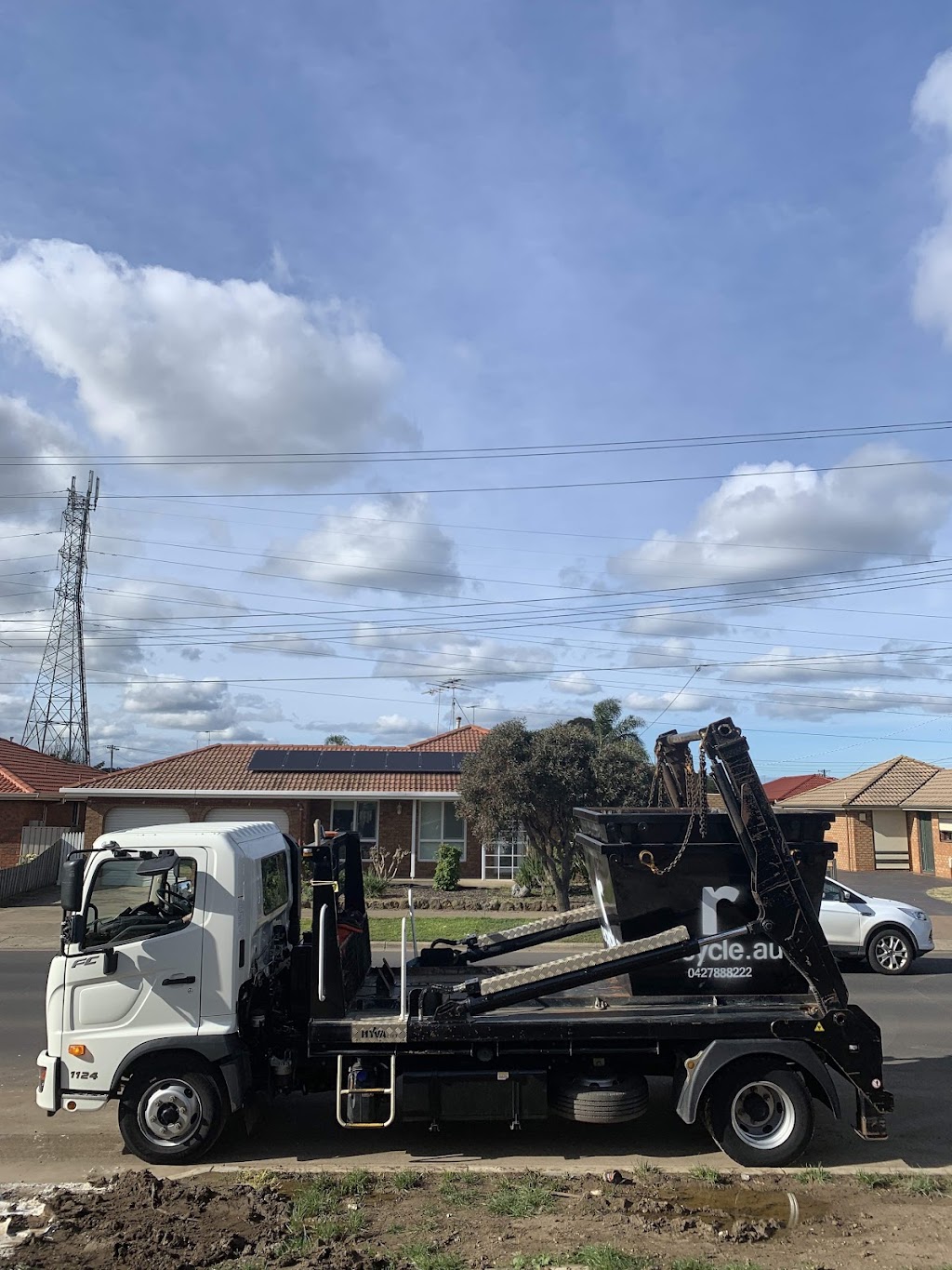 Recycle.au | Skip Bin Hire Geelong | 116 Furner Ave, Bell Park VIC 3215, Australia | Phone: 0427 888 222