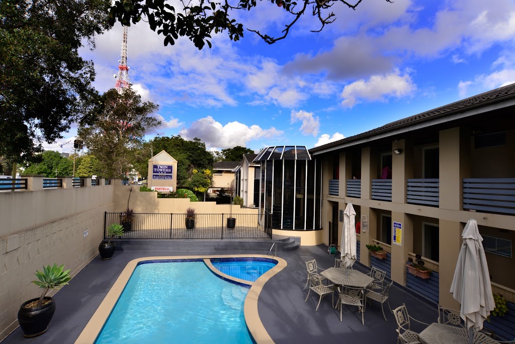 Twin Towers Inn | lodging | 260-264 Pacific Hwy, Greenwich NSW 2065, Australia | 0294391388 OR +61 2 9439 1388