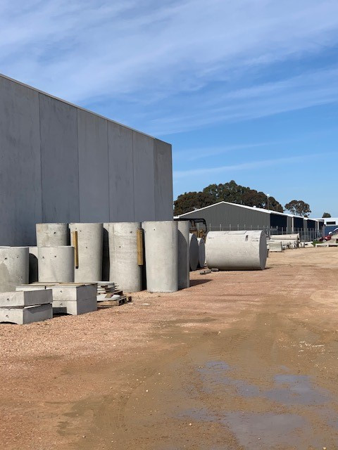 Bairnsdale Concrete Products | 143 Bosworth Rd, Bairnsdale VIC 3875, Australia | Phone: (03) 5152 2129