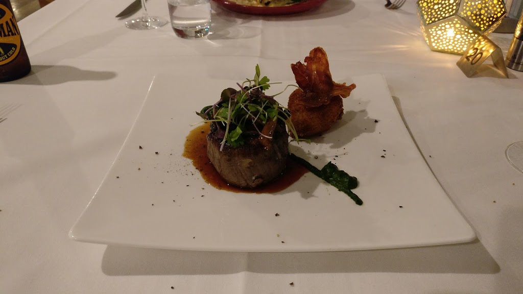 Spa Lucca | 26 Corlette Point Rd, Corlette NSW 2315, Australia | Phone: (02) 4984 0330