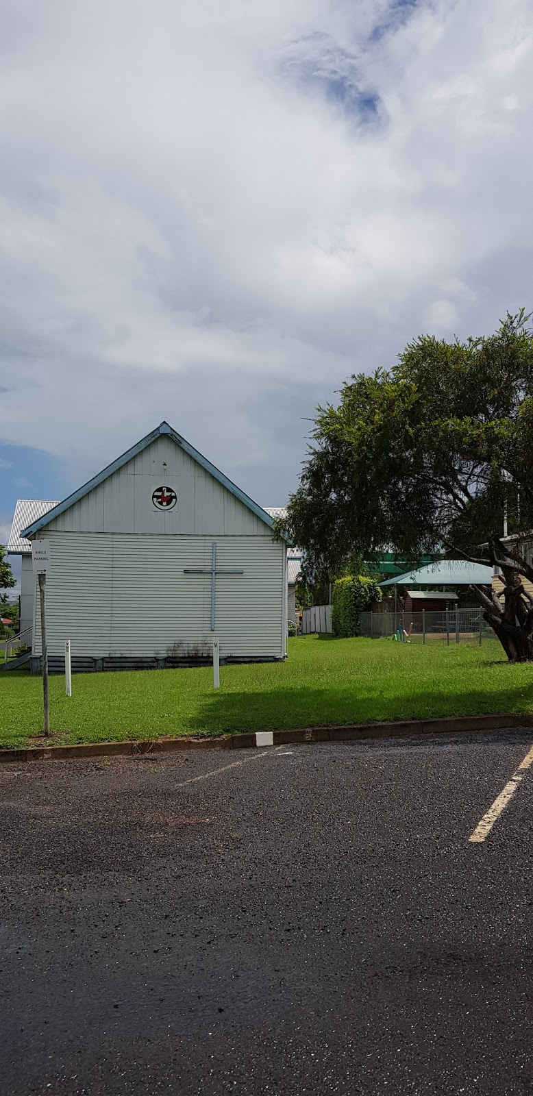 Yarraman Uniting Church | church | 15 Toomey St, Yarraman QLD 4614, Australia