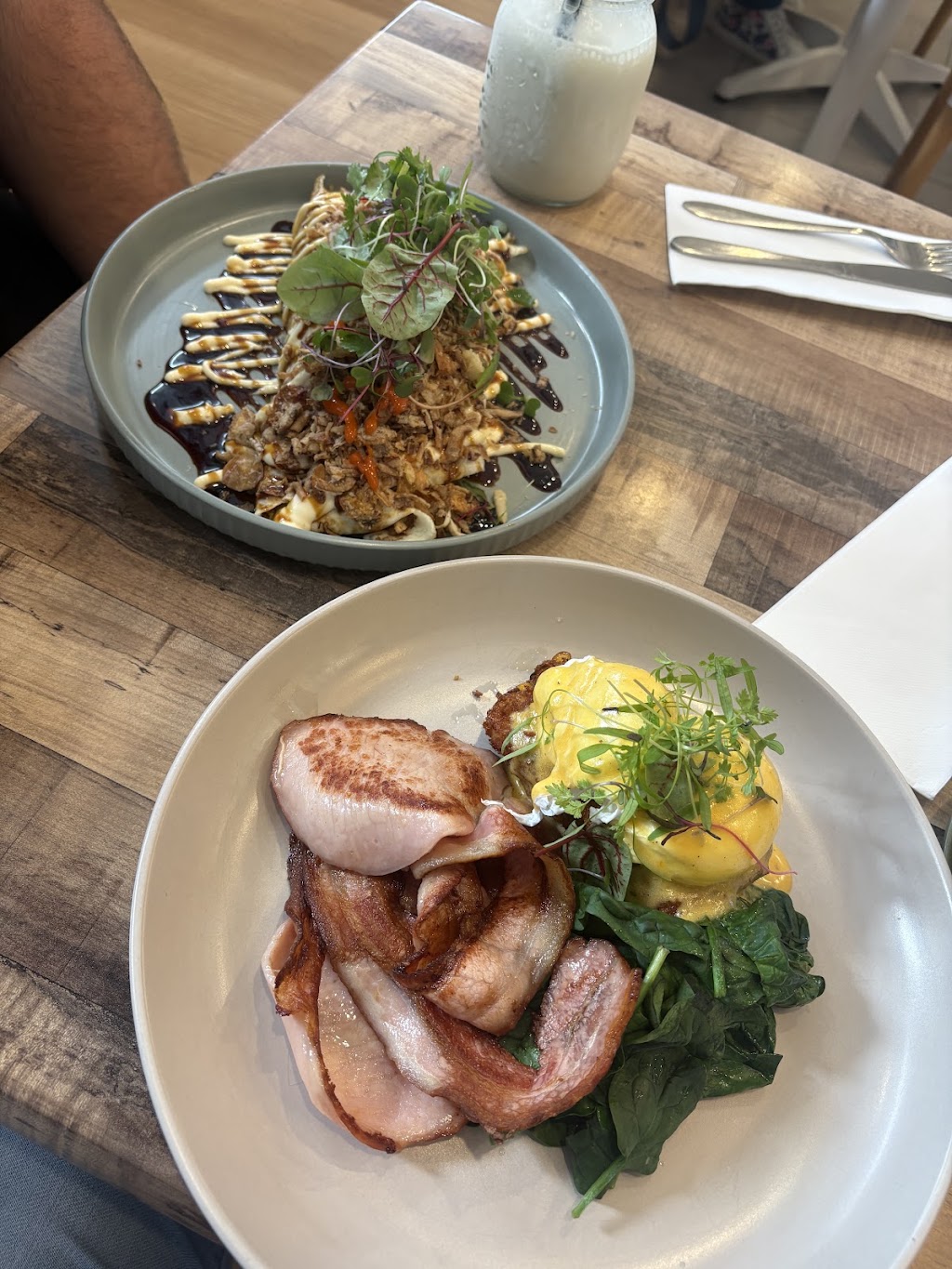 AM CAFE | 96-110 Bellmere Rd, Bellmere QLD 4510, Australia | Phone: 0430 078 363