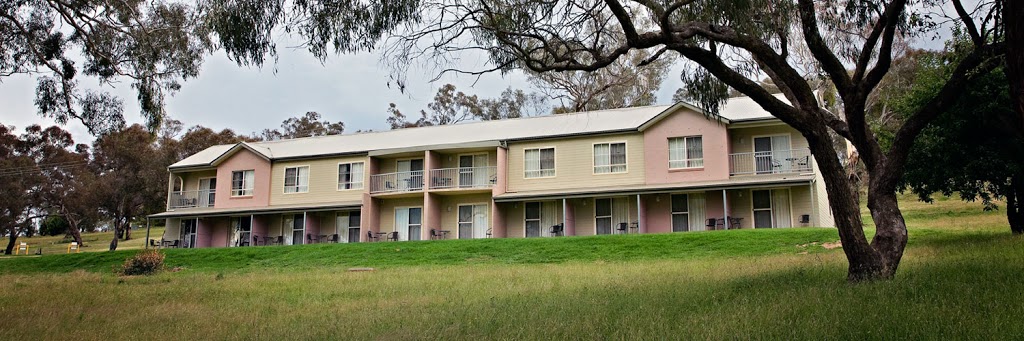 Bathurst Goldfields | lodging | 428 Conrod Straight, Mount Panorama NSW 2795, Australia | 0263322022 OR +61 2 6332 2022