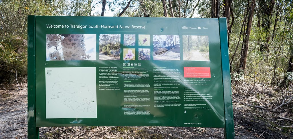 Traralgon South Flora and Fauna Reserve carpark | parking | Centre Track, Callignee VIC 3844, Australia
