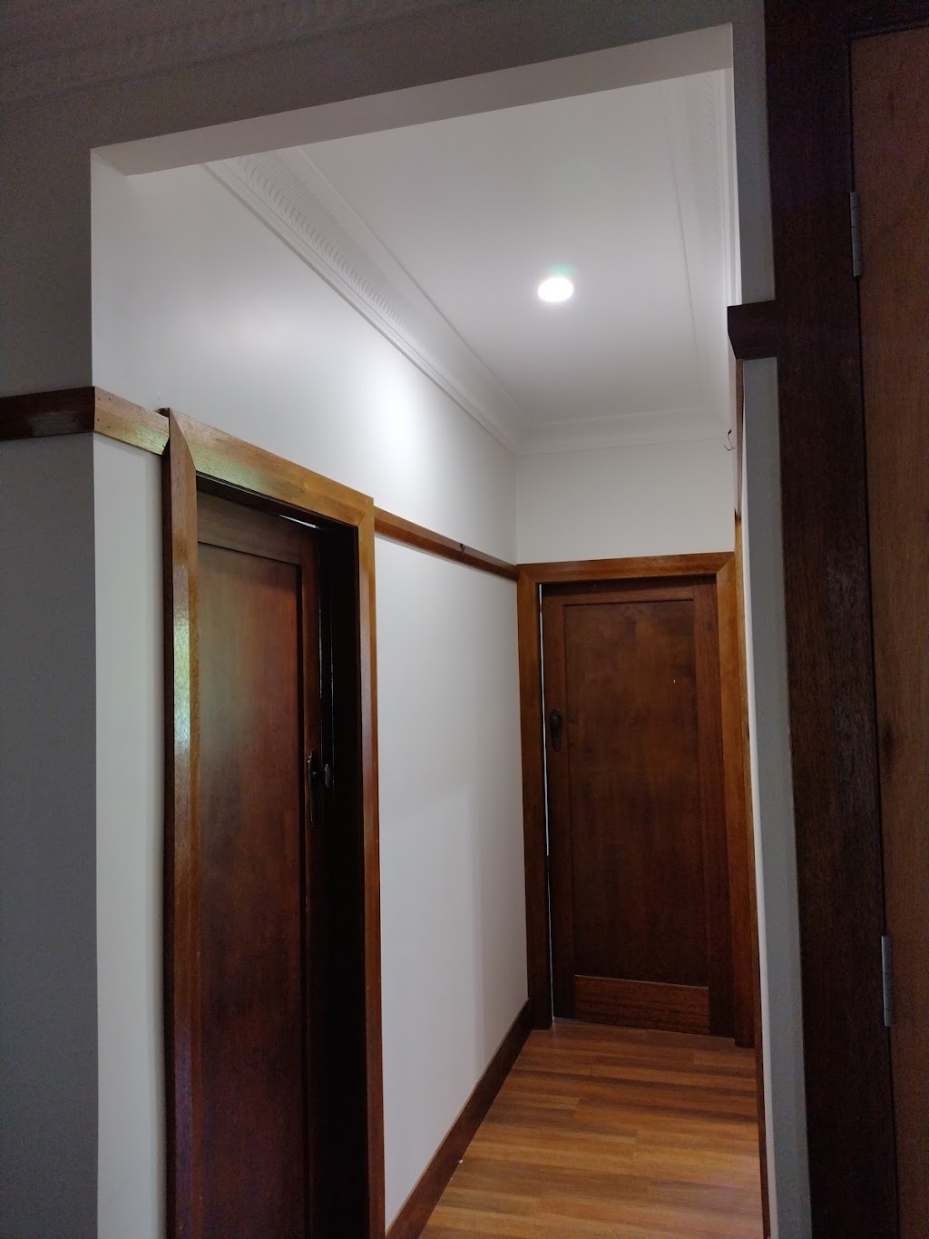Handel Building Co | 79 Barton St, Katoomba NSW 2780, Australia | Phone: 0404 464 594