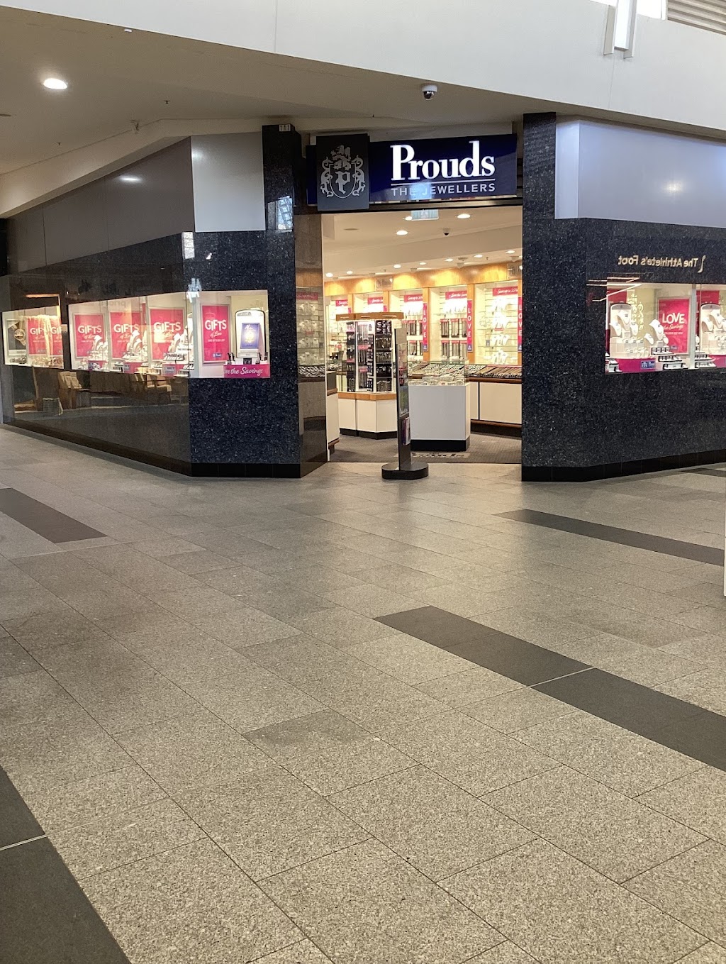 Prouds the Jewellers Forster | SH 111 Stockland Forster, Breese Parade, Forster NSW 2428, Australia | Phone: (02) 6557 6997