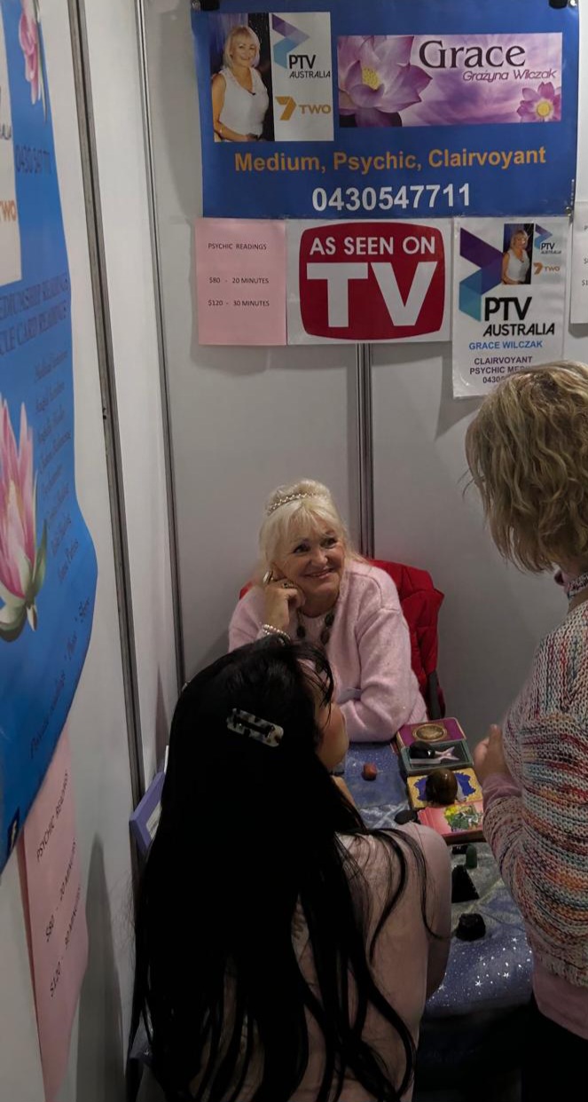 Grace Wilczak Psychic/Medium | 115 Boundary Rd, Medowie NSW 2318, Australia | Phone: 0430 547 711