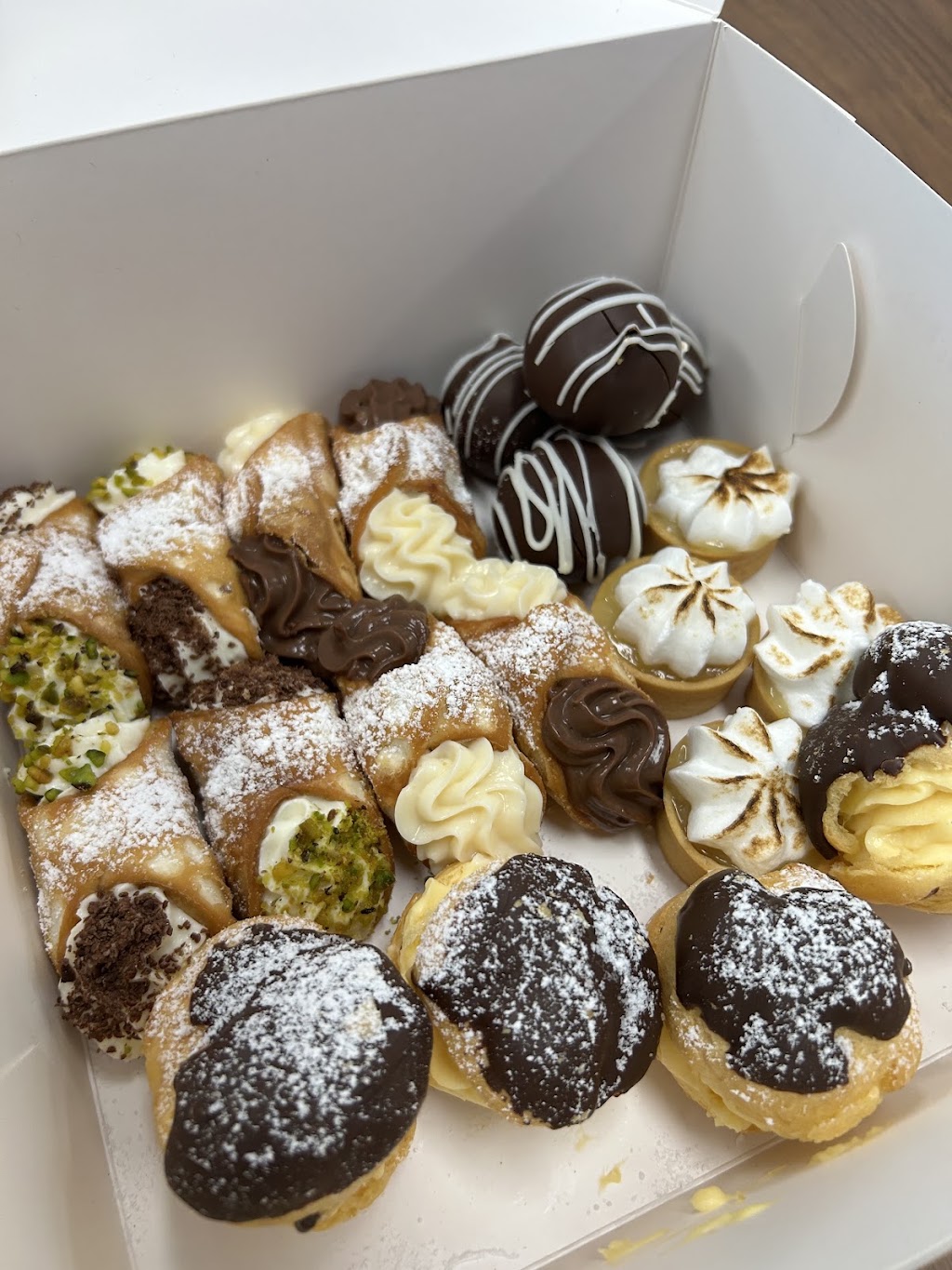 BELLA CAFE AND DINING | 10/220 Chapel Rd, Keysborough VIC 3173, Australia | Phone: 0402 397 848