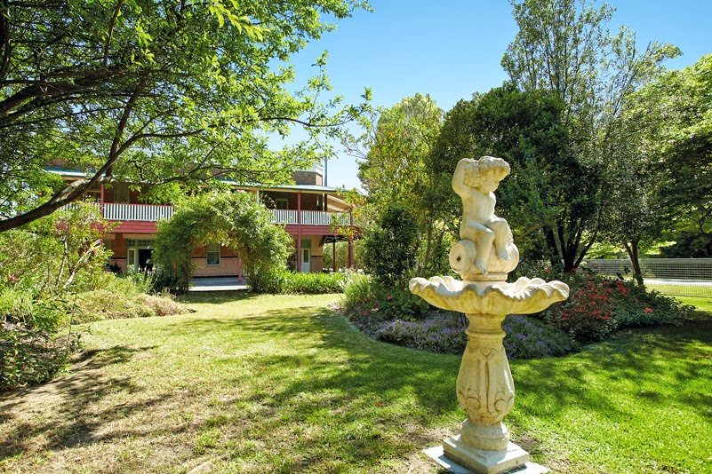 Abernethy House | lodging | 20 Ferguson St, Abernethy NSW 2325, Australia | 0249908303 OR +61 2 4990 8303