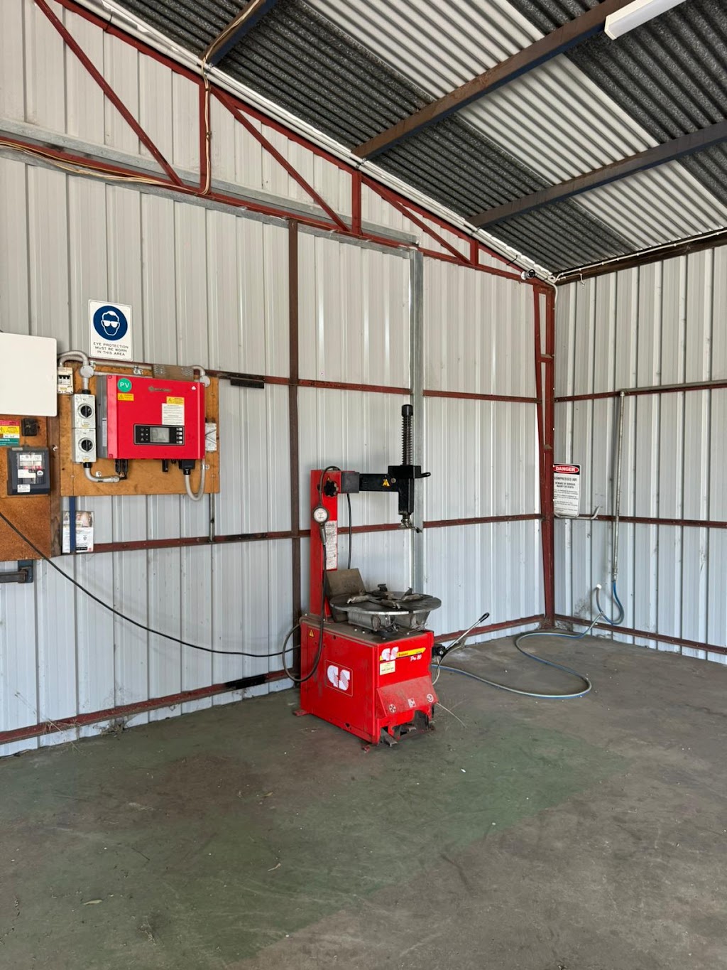 Ararat Car Repairs & Tyres | 8 Burke Rd, Ararat VIC 3377, Australia | Phone: 0481 487 780 Ararat Car Repairs & Tyres | 8 Burke Rd, Ararat VIC 3377, Australia | Phone: 0481 487 780