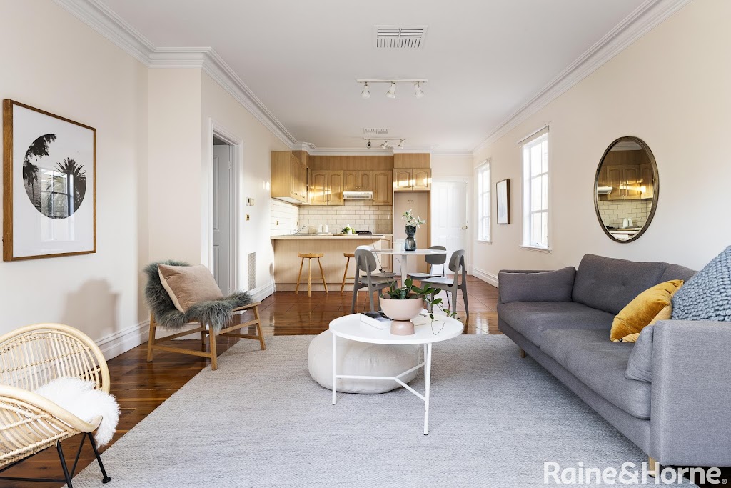 Raine & Horne Brunswick | real estate agency | 784 Sydney Rd, Brunswick VIC 3056, Australia | 0393840000 OR +61 3 9384 0000