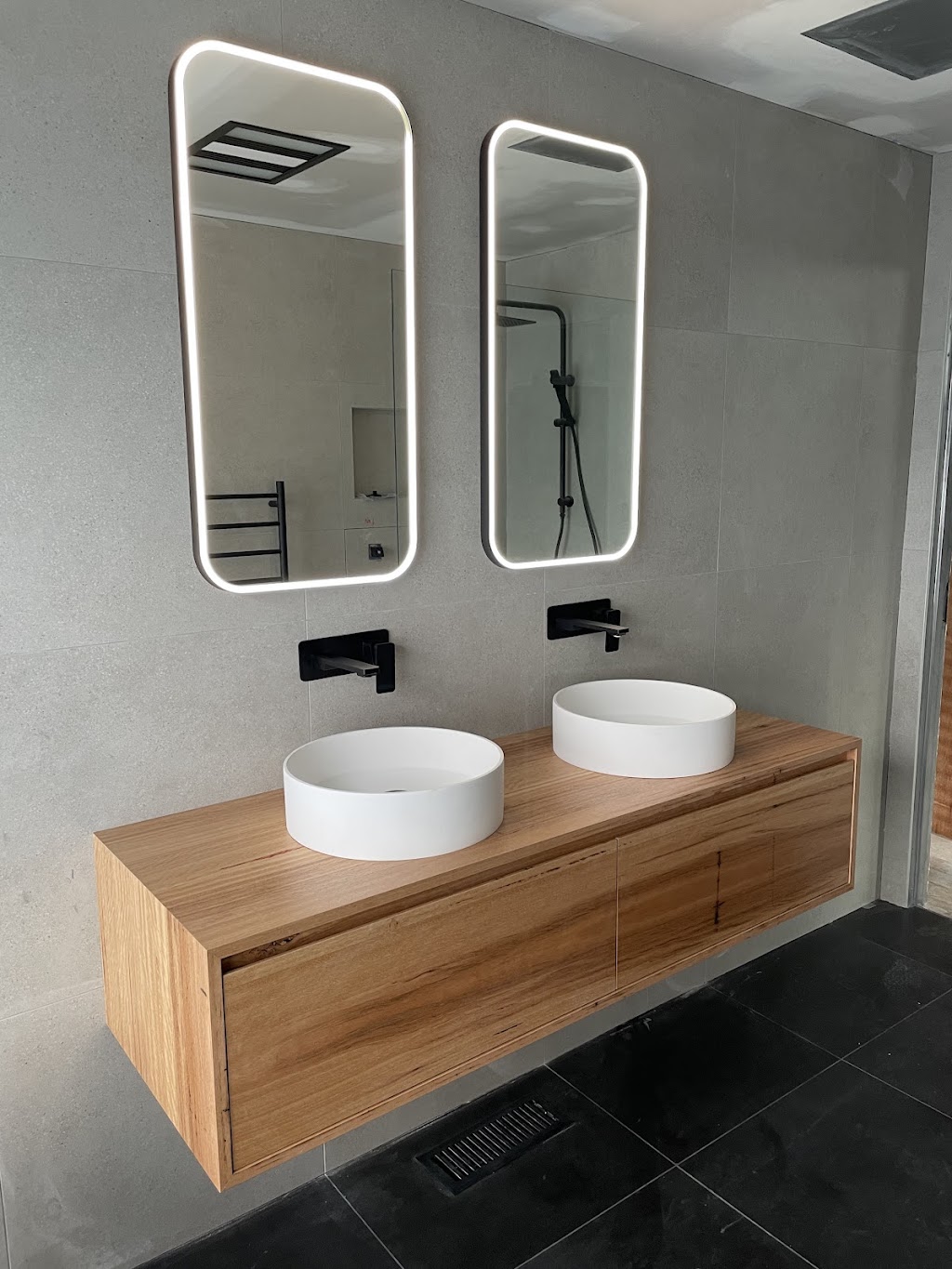 Complete Electrical Group | 34a Hummingbird Dr, Botanic Ridge VIC 3977, Australia | Phone: 0433 771 437
