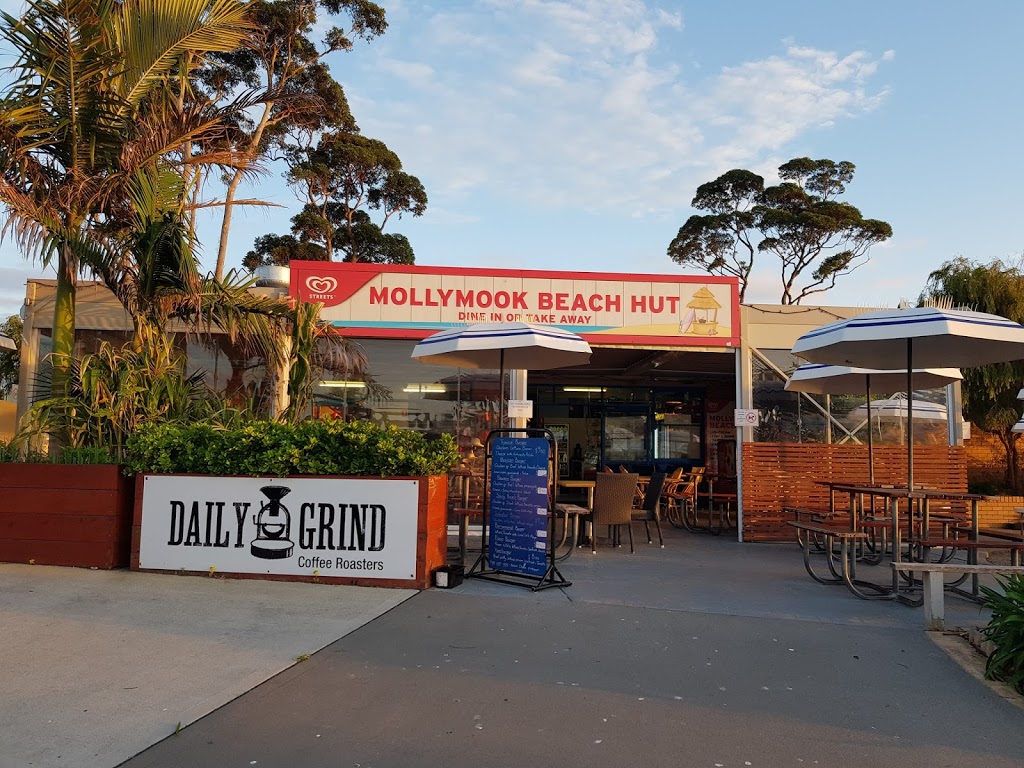 Mollymook Beach Hut Cafe | cafe | 1/72 Ocean St, Mollymook NSW 2539, Australia | 0244551758 OR +61 2 4455 1758